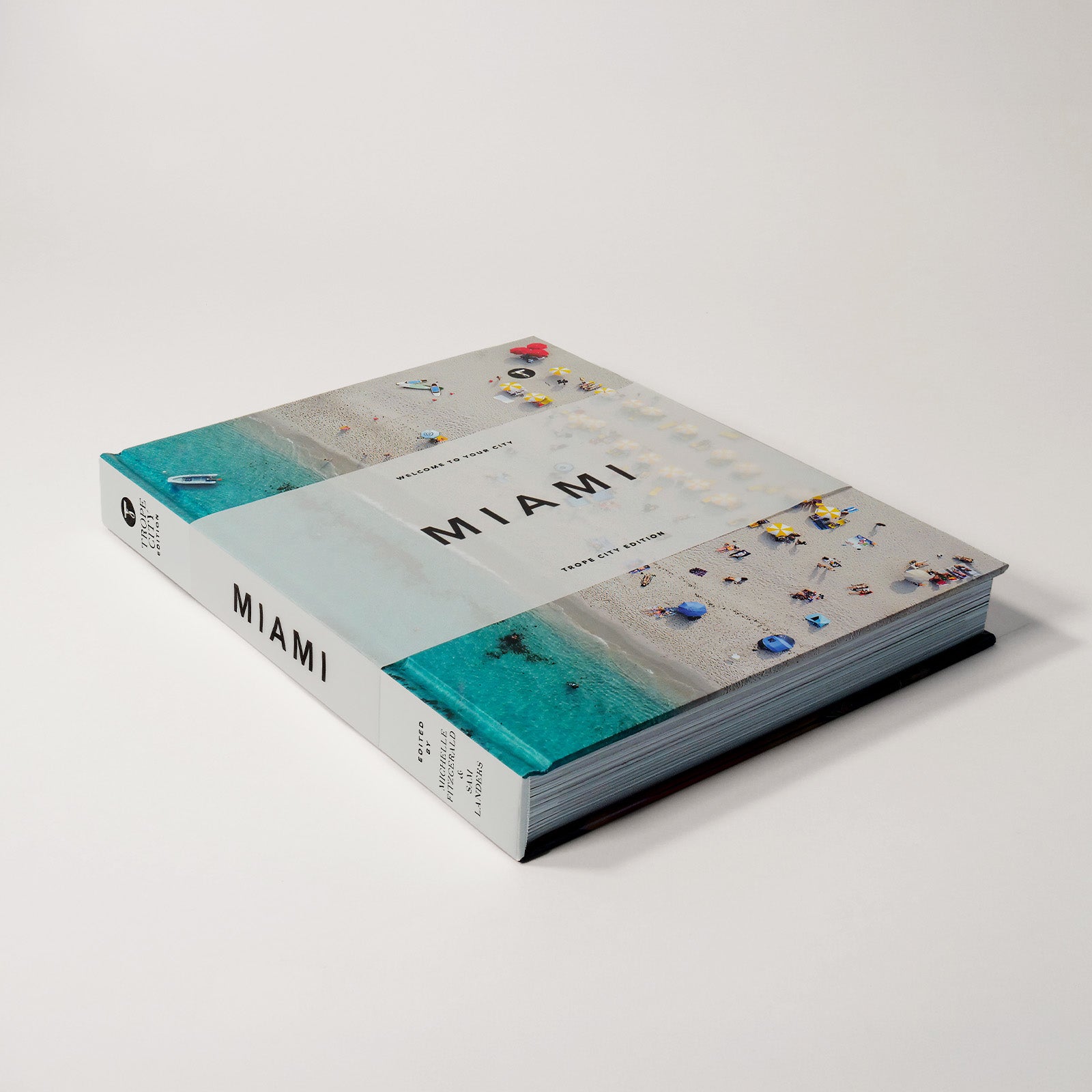 Trope Miami Lay-Flat