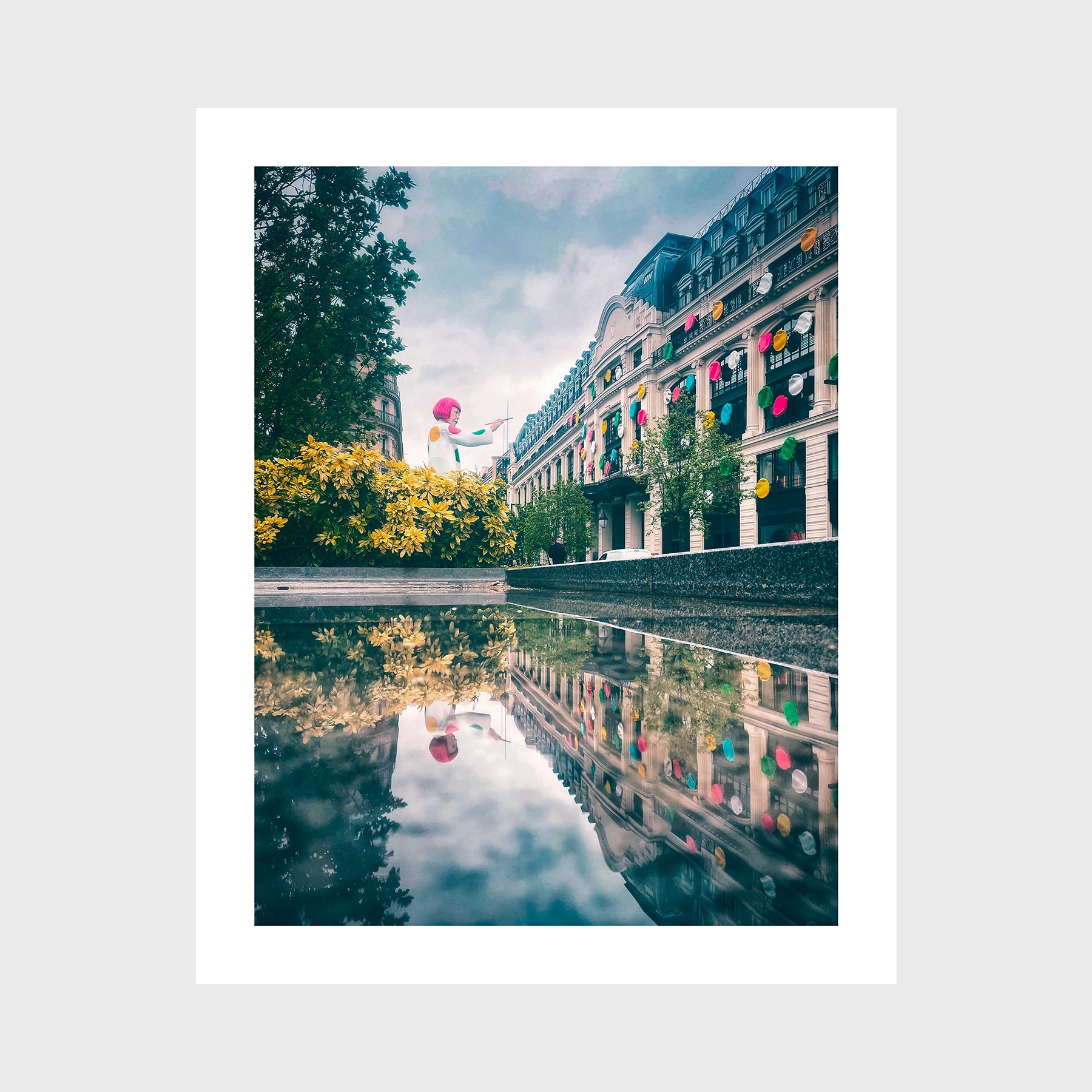 Yayoi Kusama on Rue du Pont Neuf